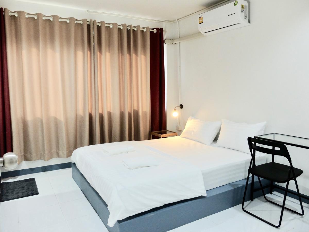 Diamond & Rust Hostel Пак-Крет Экстерьер фото